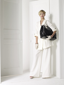 핸드백 「닥스」, 빛나는 성공 비결은 5121-Image