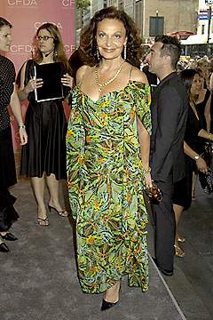2005/10 Just-Style.com News 3469-Image