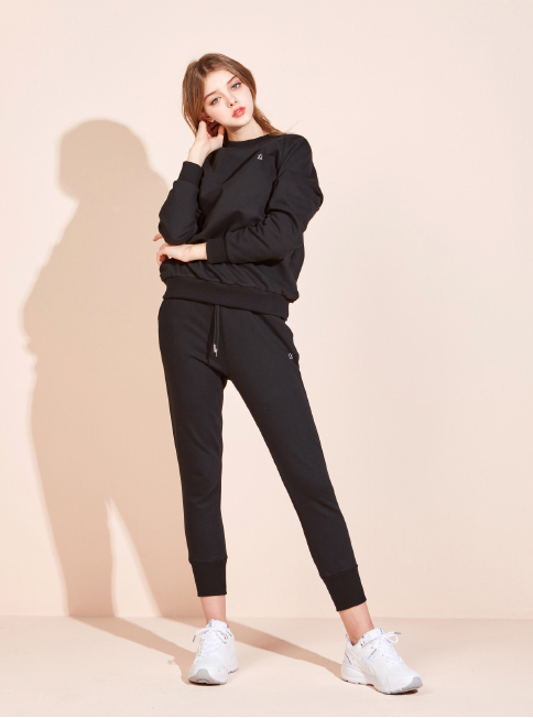 「아키클래식」, 슈즈 이어 어패럴까지 155-Image