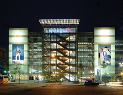 <이슈나인> 패션 브릿지로! 3-Image