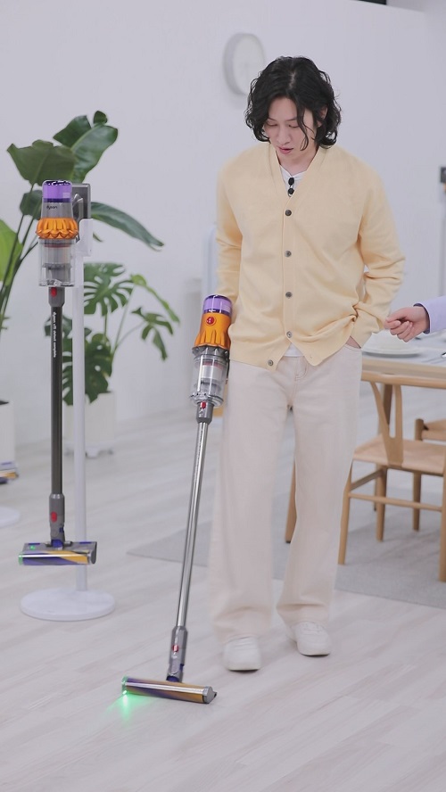 다이슨,레이저 탑재된 무선청소기 V15 디텍트와 V12 디텍트 슬림 공개 654-Image