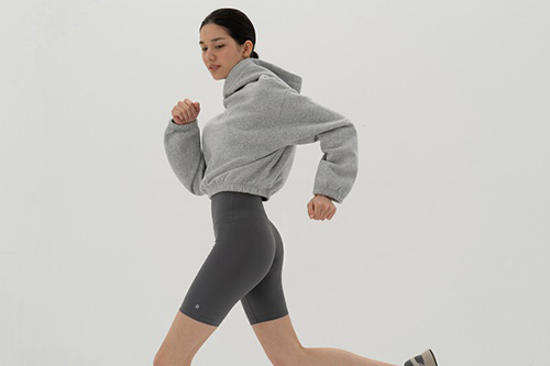 뮬라웨어, 레깅스 활용한 트렌디한 애슬레저룩 스타일링 제안 312-Image