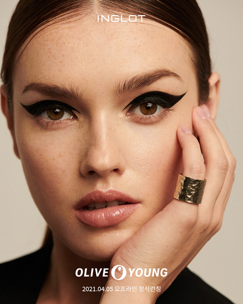 잉글롯, 4월 올리브영 전국 835개점 런칭 68-Image