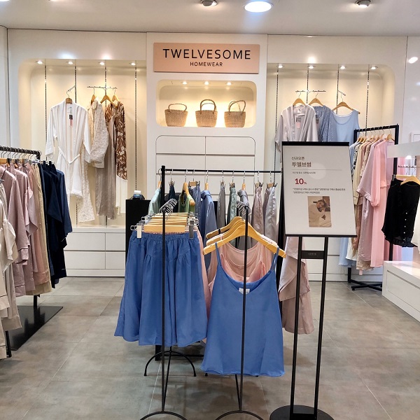 홈웨어·라운지웨어 전문 ‘투엘브썸’ 롯데백화점 분당점 오픈 127-Image