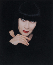 샹뗄토머스 CEO ''샹뗄 토머스'' 3-Image
