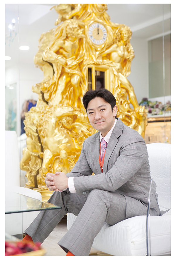 김중도 l 앙드레김디자인아뜨리에 대표 59-Image