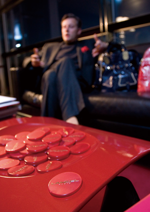 마크르랑데 란셀 CEO<br>전통+패션’ 명품 뉴 플레이어... 올드 브랜드 「란셀」 혁신 대성공 1013-Image