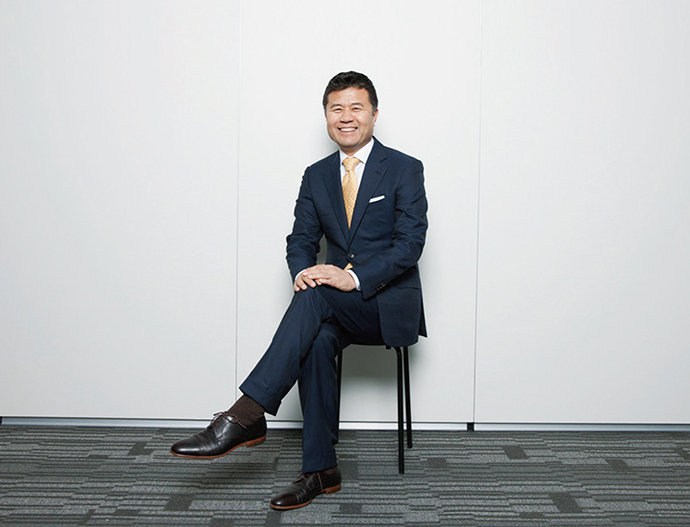 박창근 l 네파 대표<br>조용한 카리스마, 변신의 귀재... ‘패러다임 시프트’ 시대 연다 1959-Image