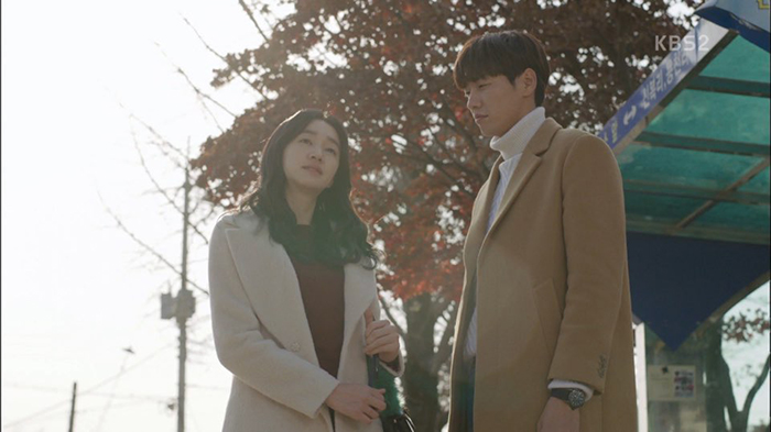 수애, '우리집에 사는 남자' 속 여성스러운 패션 화제 620-Image