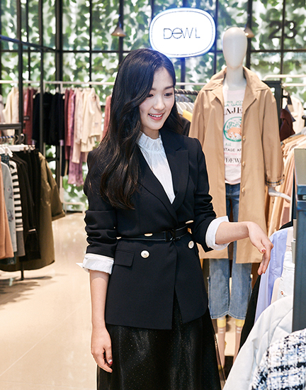 SKY캐슬 예서 김혜윤 ··· '듀엘' 러블리 패션 눈길 638-Image