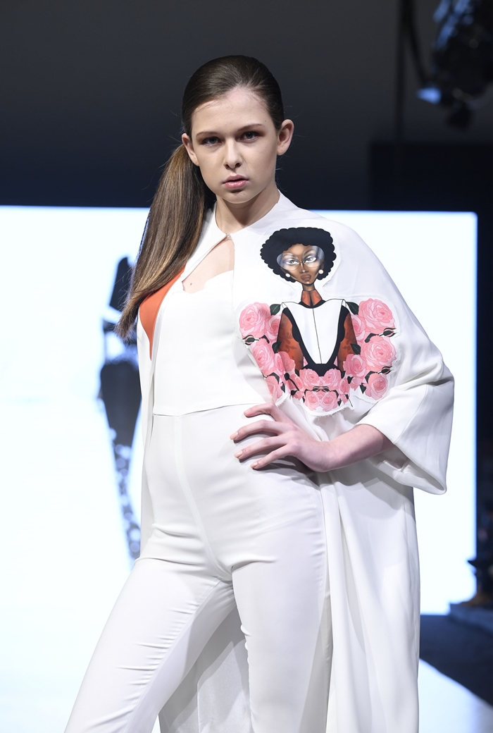 [VFW*DDPF] GHA 「나드리로렌트」 아름다운 루이스의 성직복 2232-Image