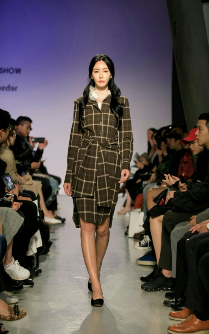 [HiSS*DDPF] 현배영, 「비헤더」 야생화의 자연스러움을 담다 2279-Image