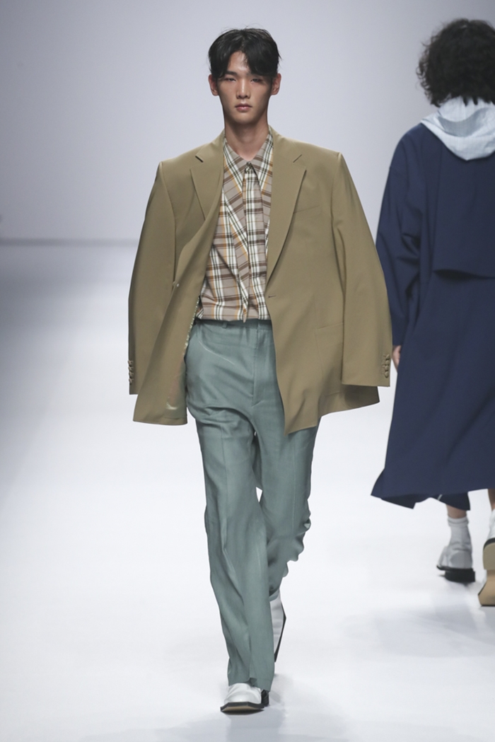 [SFW*DDPF] 장형철,  「오디너리피플」 약간의 뒤틀림을 담다?! 2037-Image