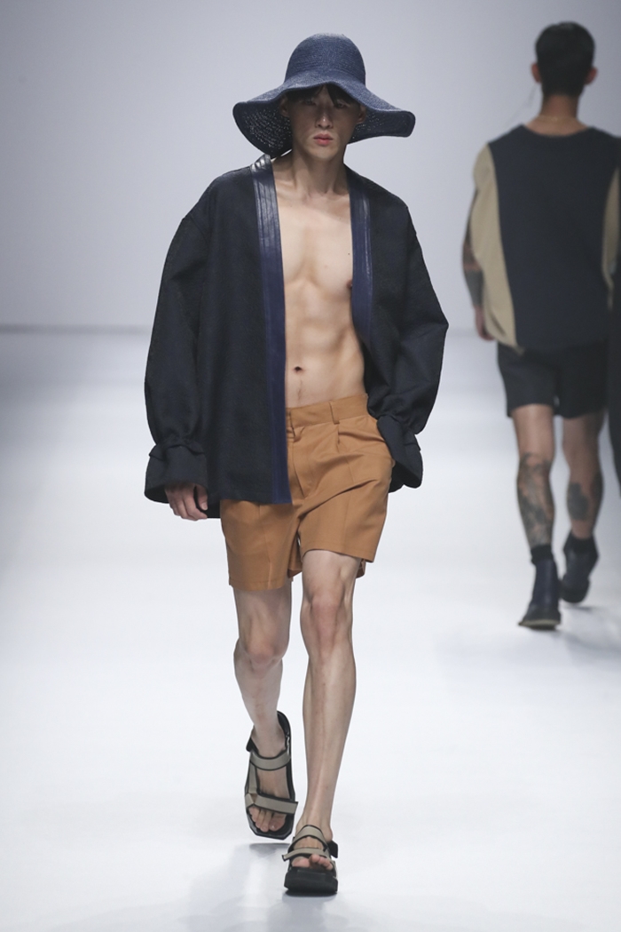 [SFW*DDPF] 장형철,  「오디너리피플」 약간의 뒤틀림을 담다?! 2357-Image