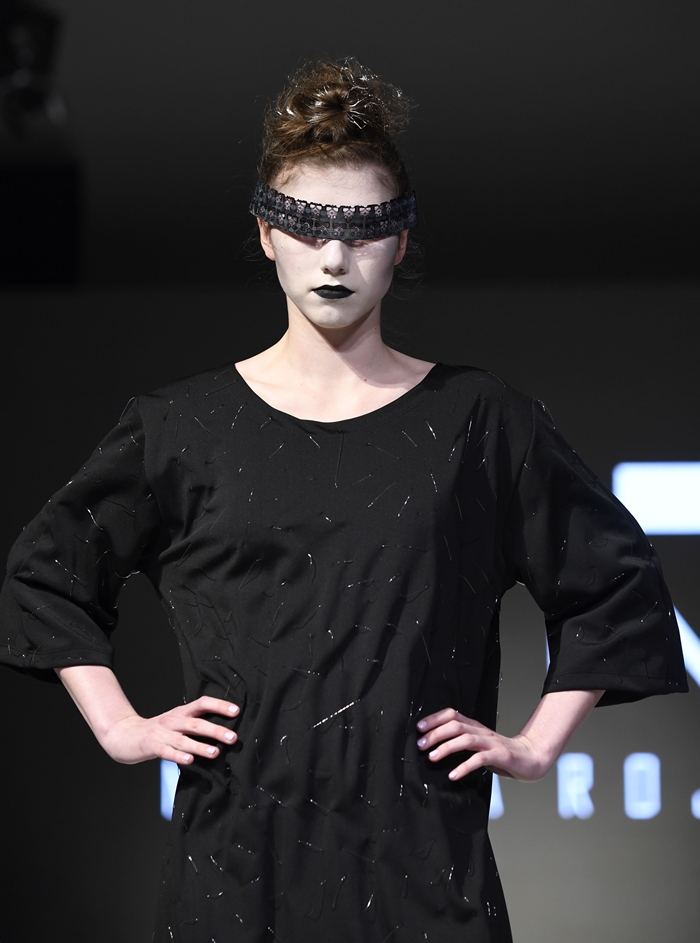 [VFW*DDPF] ITA 「밀레나로하스」 비문명화된 인간 사회?! 3282-Image