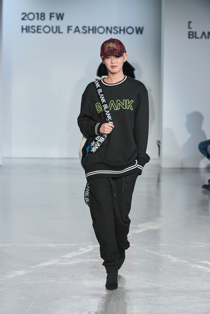 [HiSS*DDPF] 이지원, 렛 뎀 스피크 「블랭크」 3563-Image