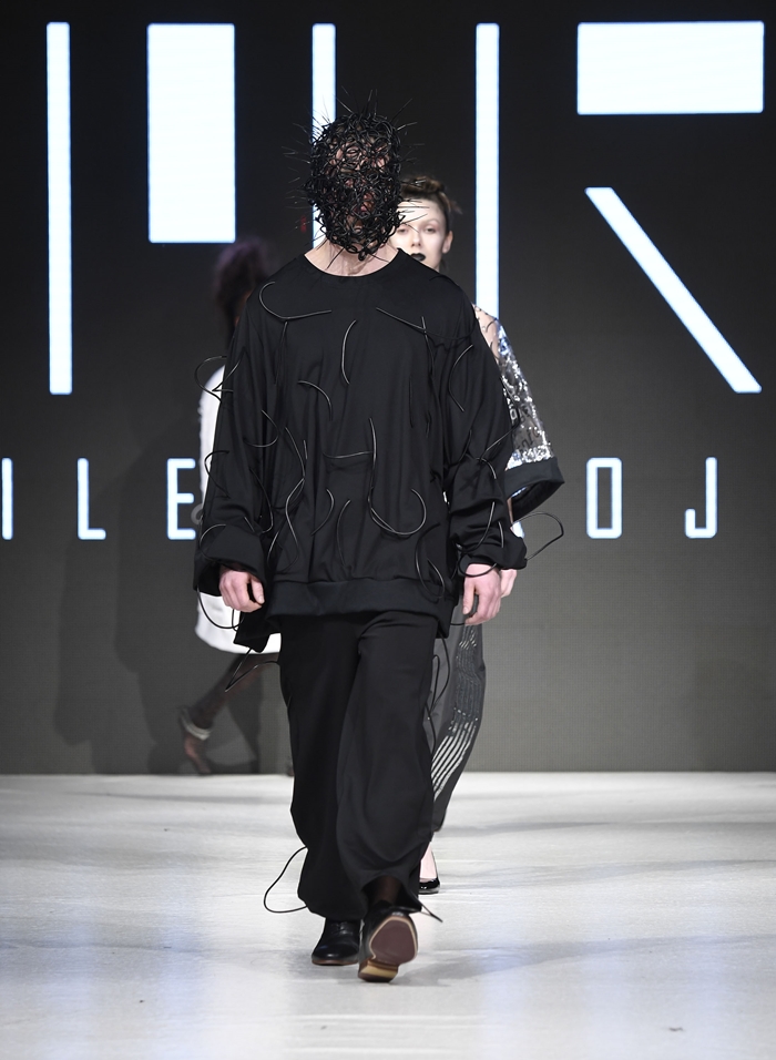 [VFW*DDPF] ITA 「밀레나로하스」 비문명화된 인간 사회?! 4086-Image