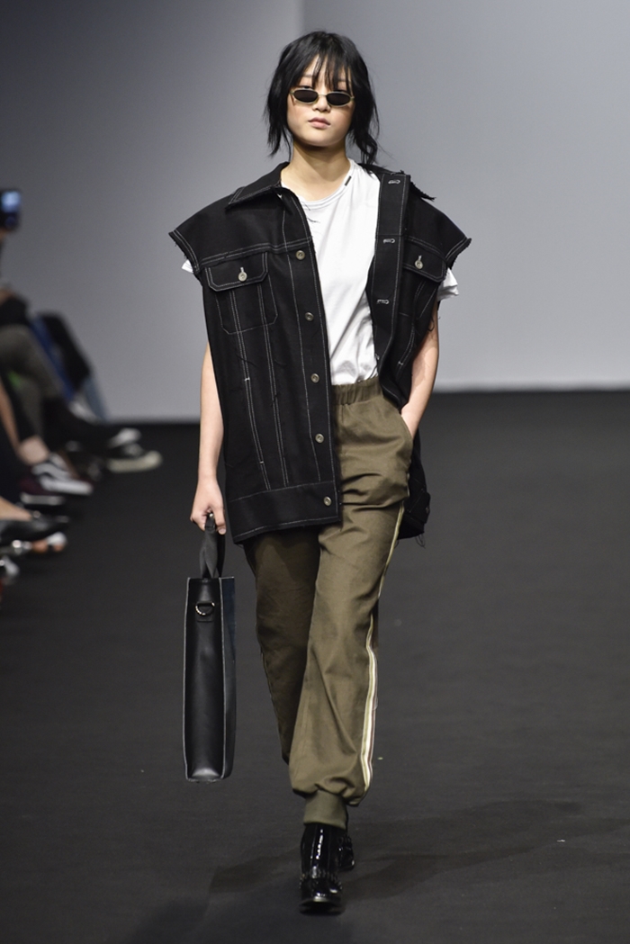 [SFW*DDPF] 이성동, 「얼킨」 명예의 이중성을 논하다! 4530-Image