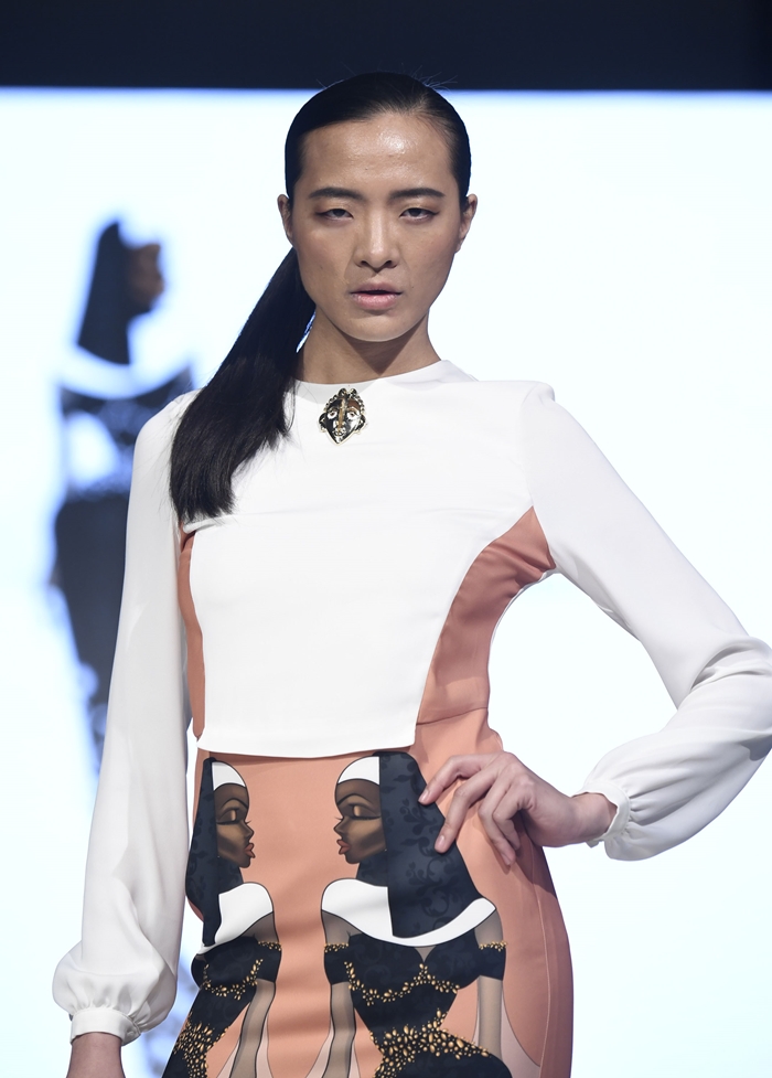 [VFW*DDPF] GHA 「나드리로렌트」 아름다운 루이스의 성직복 4415-Image