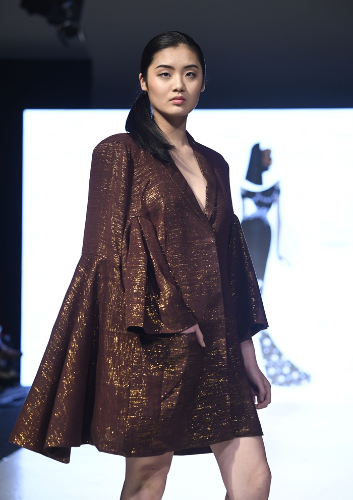 [VFW*DDPF] GHA 「나드리로렌트」 아름다운 루이스의 성직복 4896-Image