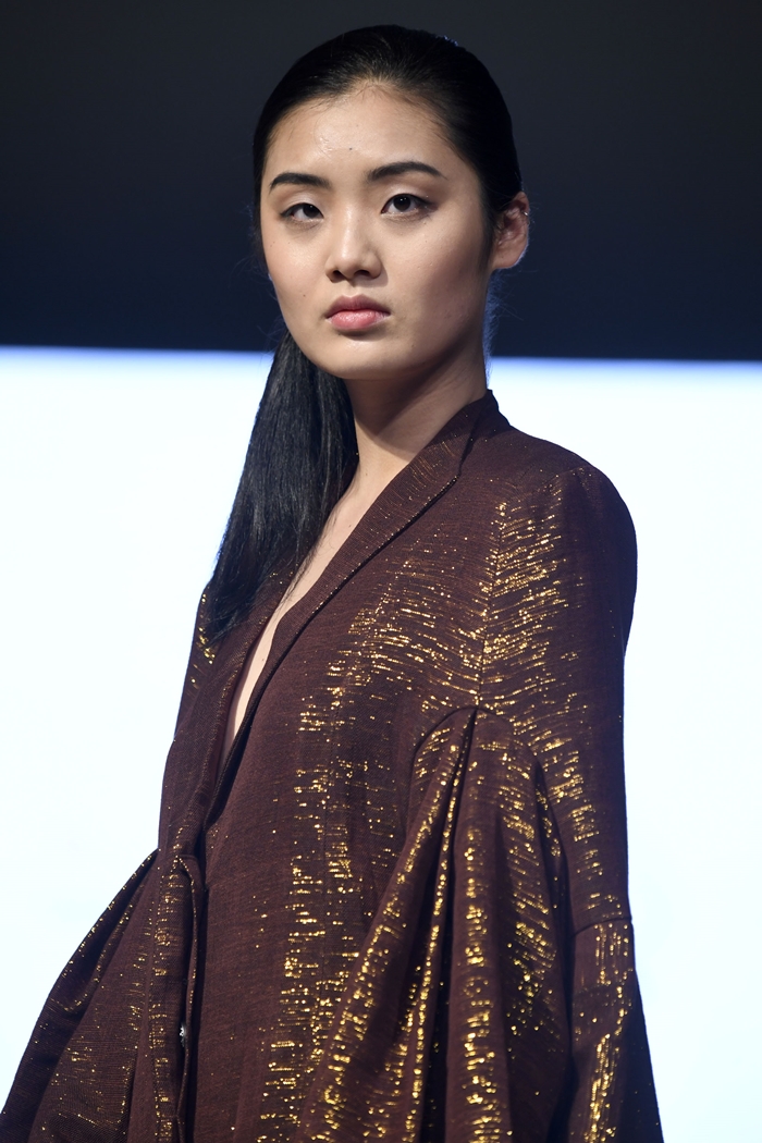 [VFW*DDPF] GHA 「나드리로렌트」 아름다운 루이스의 성직복 4976-Image