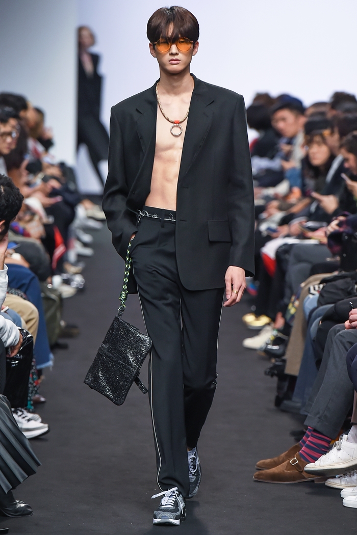 [SFW*DDPF] 한현민, 「뮌」의 ‘낯설게 하기’란? 5003-Image