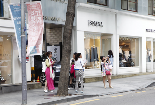 [포토]가로수길도 차이나 열풍 568-Image