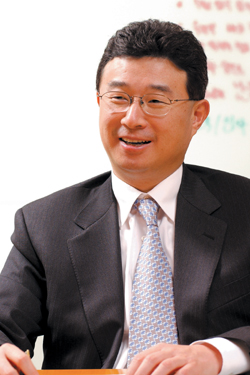 [2008 베스트피플] 2008 이끌 Global Leader는?<br>윤윤수 박성수 김성주 회장 등 추천 8248-Image