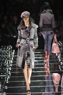 ‘어포더블 럭셔리 브랜드’ 뜬다 3-Image