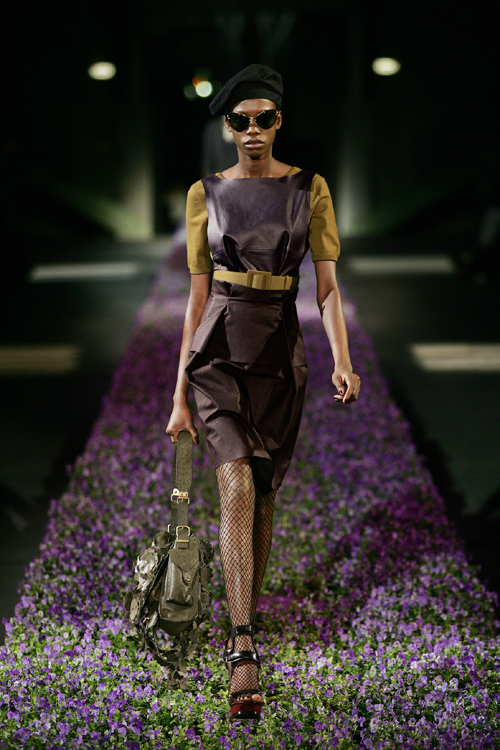 FASHIONBIZ