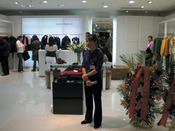 「랑시」「W.」「톰보이」「사틴」인기 994-Image