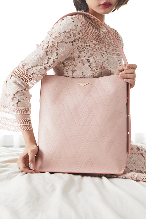 핸드백 6강, 밀레니얼 잡는다! 8328-Image