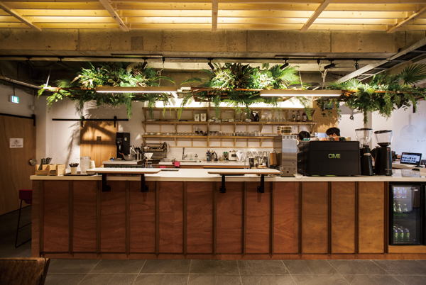 책과 커피 & 빵 ‘힐링카페’   커피랑도서관 167-Image