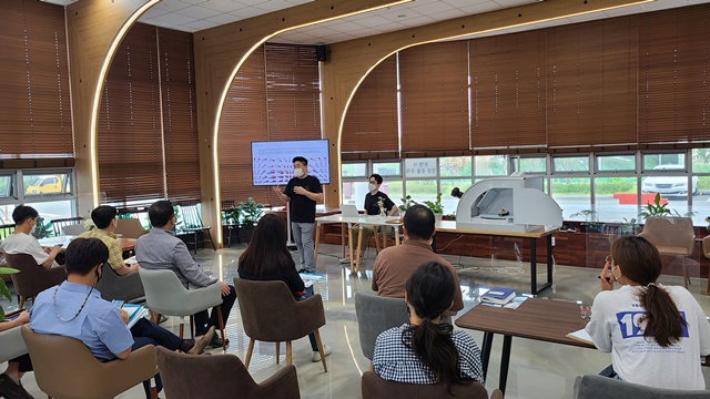 오르빗뷰, 이제 전국구로! 부산 신발산업진흥센터와 협업 - 뉴스 썸네일 이미지