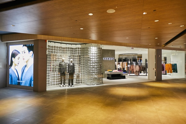 정구호 CD 진두지휘 '컴젠' 파르나스몰 오픈 941-Image