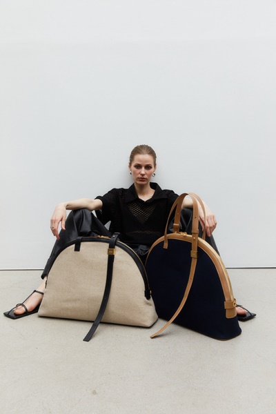 아니, 신세계백화점 본점서 뉴 컬렉션 팝업 선봬 922-Image