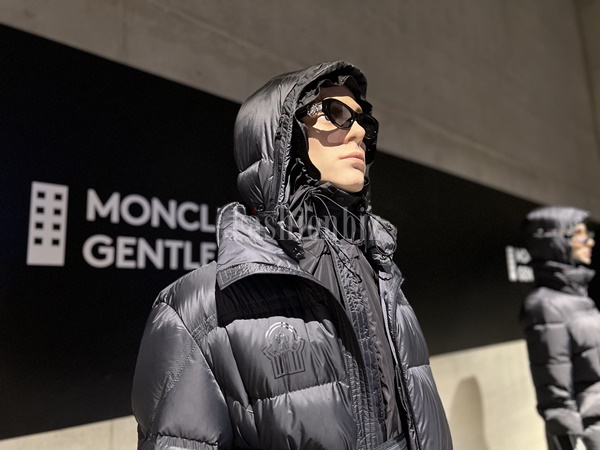 젠틀몬스터 X 몽클레르, 팝업 시선 집중 736-Image