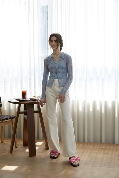 렉켄, 오버사이즈 리본 디테일 '베베' 샌들 출시 588-Image