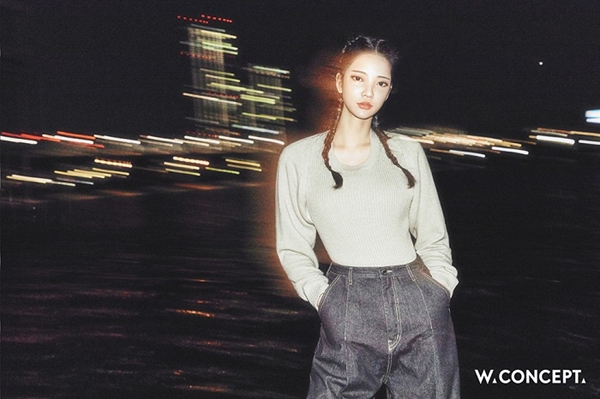W컨셉, 10가지 테마의 가상 인간 로지 화보 공개 3-Image