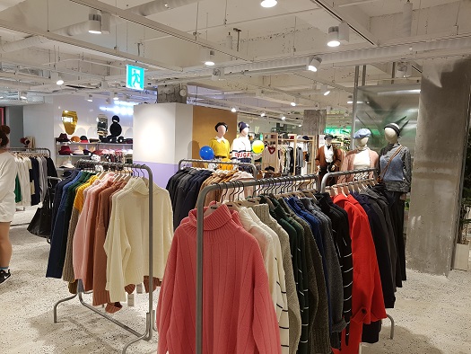 ‘원더플레이스’ 명동 플래그십 스토어 그랜드 오픈! 2751-Image