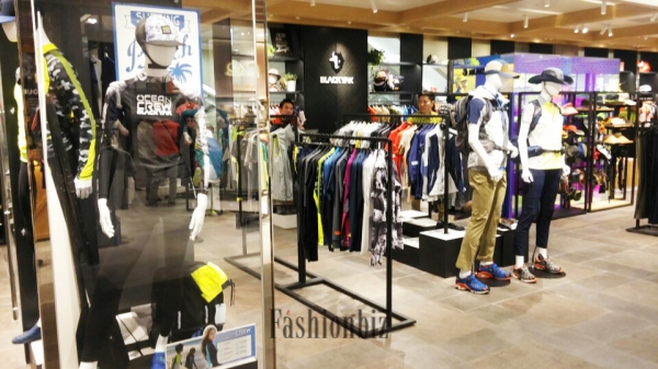 신세계백화점 강남점 7층<br> 영 & 프로패셔널로 리뉴얼 오픈 2971-Image