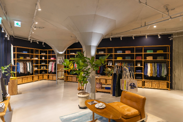 바바패션, '르몽생미쉘' 한남동에 첫 직영점 오픈 3-Image