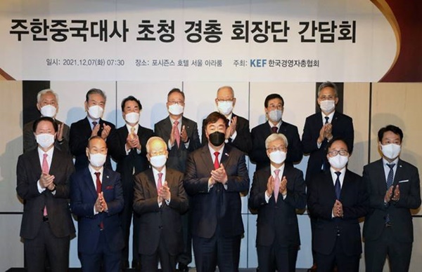 최병오 회장, 중국대사와 까스텔바작 中 진출 의견 783-Image