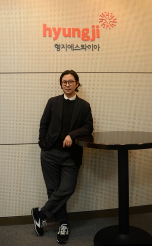 홍승완 씨, 형지에스콰아 CD로 활약 3-Image