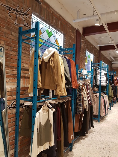 ‘원더플레이스’ 명동 플래그십 스토어 그랜드 오픈! 3075-Image