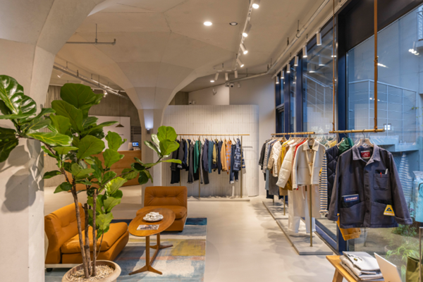 바바패션, '르몽생미쉘' 한남동에 첫 직영점 오픈 1133-Image