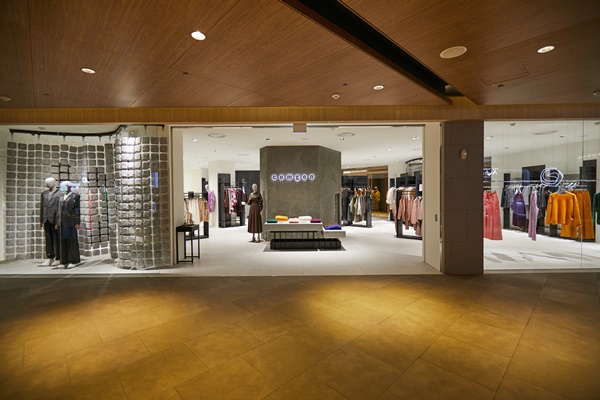 정구호 CD 진두지휘 '컴젠' 파르나스몰 오픈 3-Image