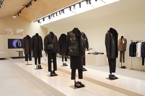 남성복 강자 파스토조, F/W '가넷옴므' 론칭 762-Image