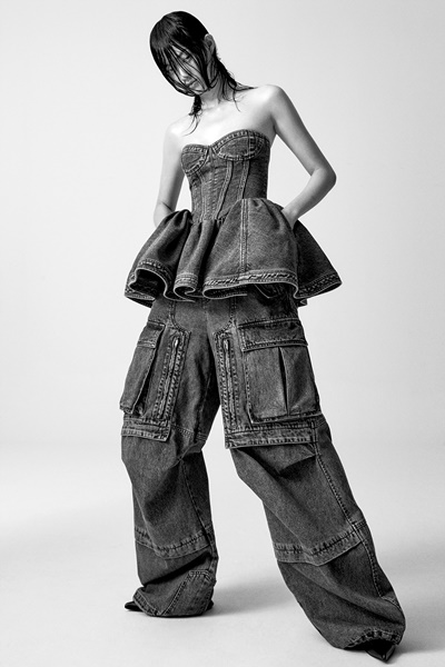 준지, 2023 S/S 테마 ‘JUUN.JEANS’ 컬렉션 공개 648-Image