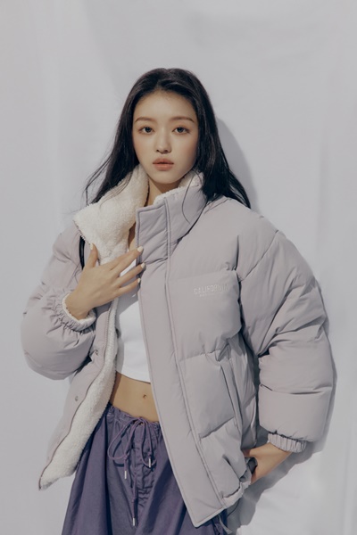 후아유, 오마이걸 유아와 함께 한 F/W 화보 공개 854-Image